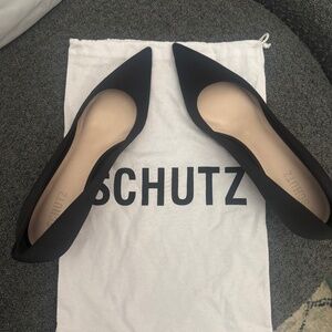 Schutz Sabrina Black Satin Kitten Heel Pumps size 8.5
